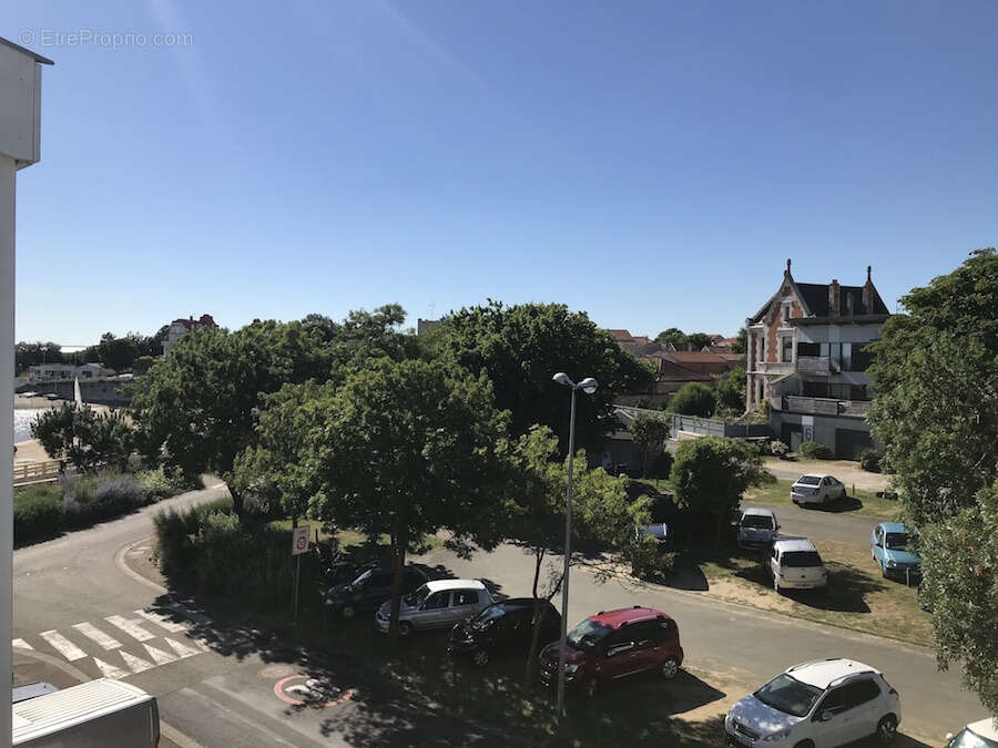 Appartement à FOURAS