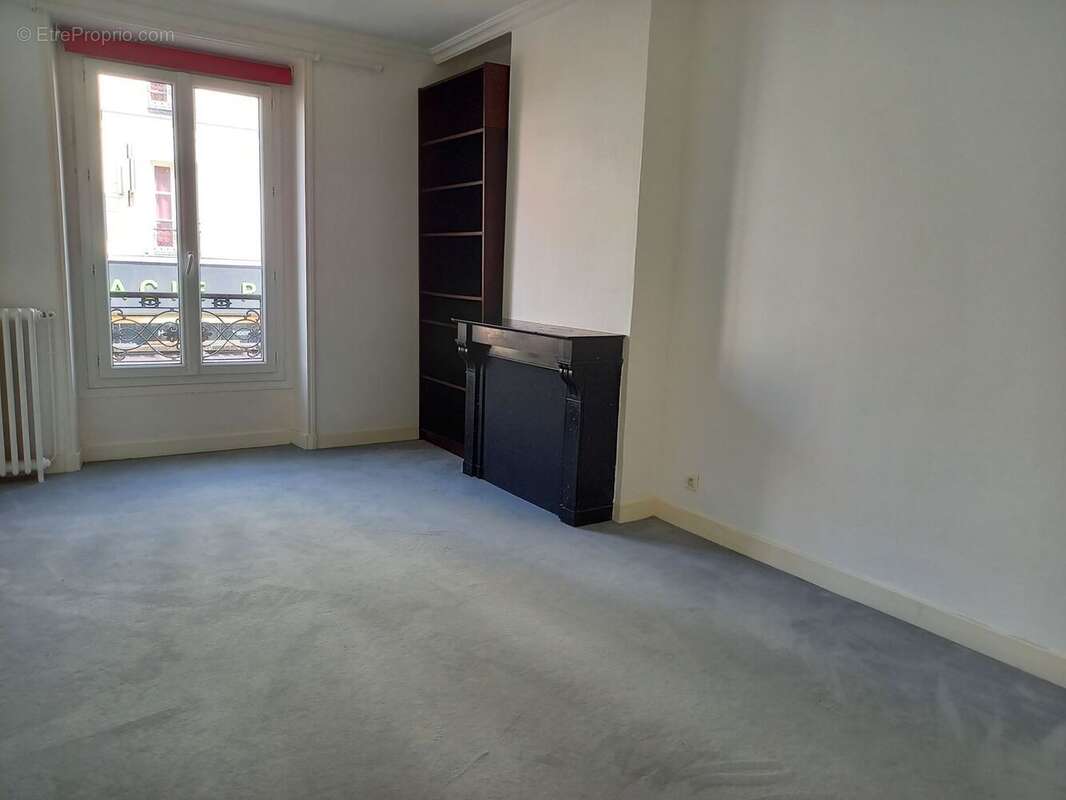 Appartement à PARIS-20E
