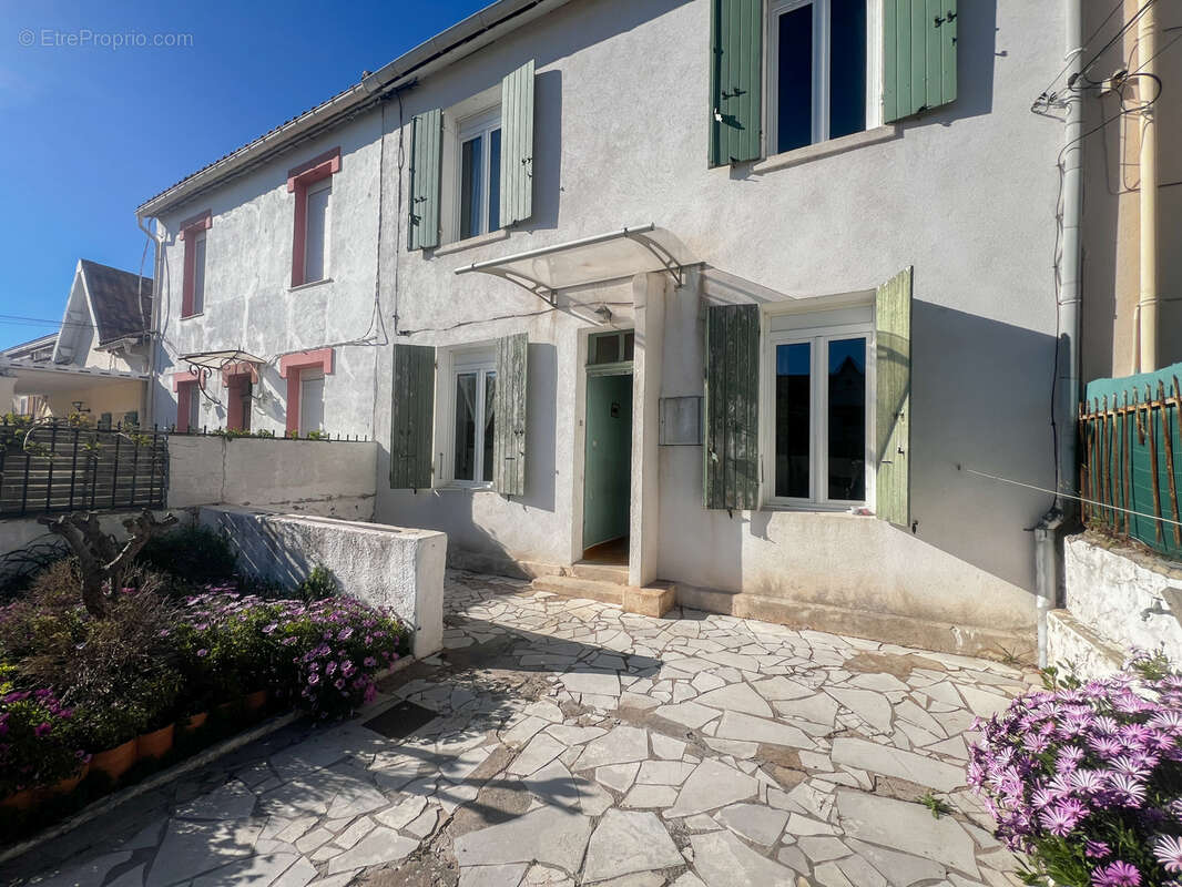 Maison à PORT-DE-BOUC