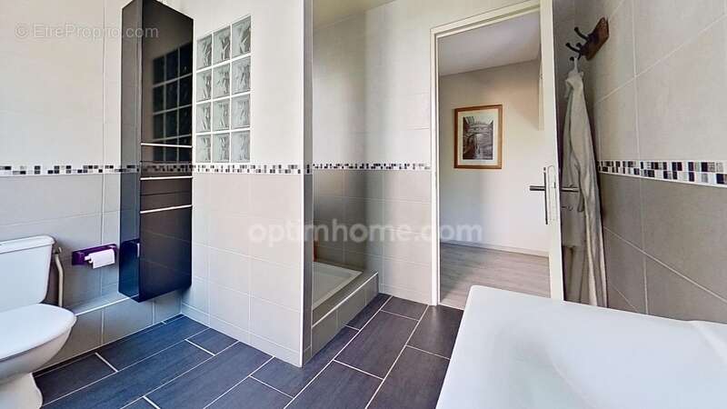 Maison à ROSNY-SOUS-BOIS