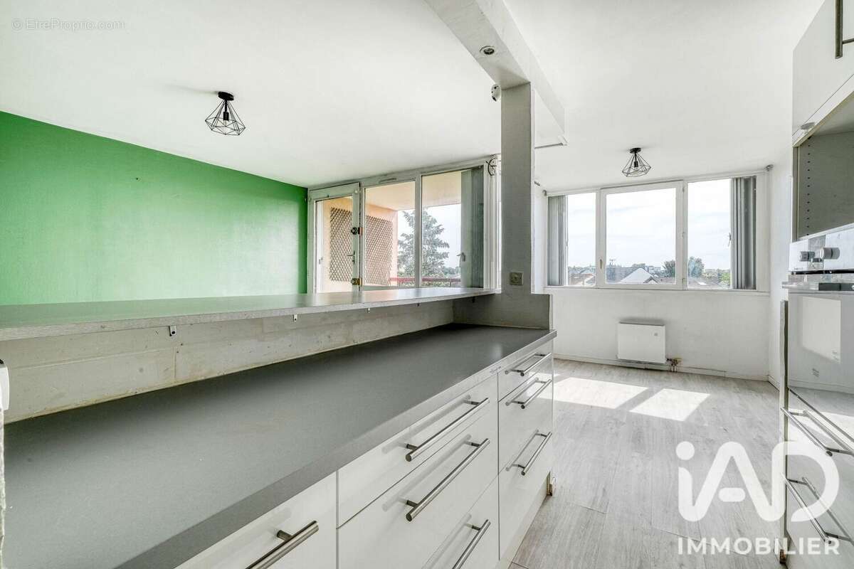 Appartement 67 m² à Villepinte  - photo 5