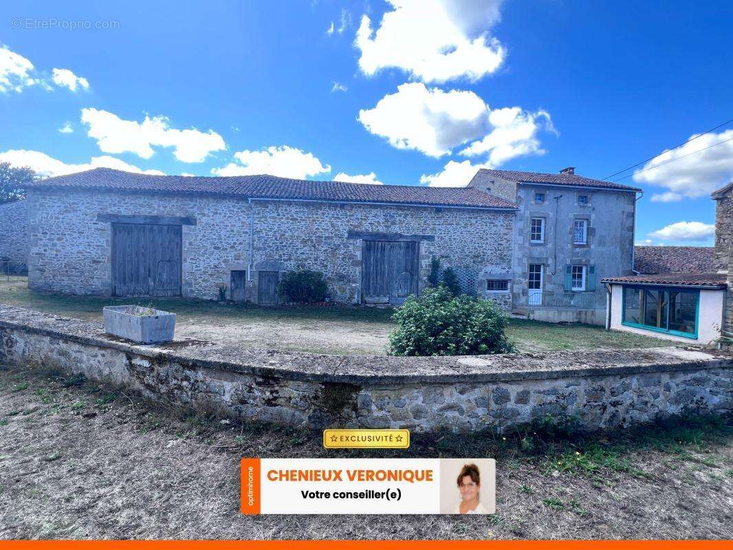 Ancien corps de ferme à vendre SAINT-PARDOUX-LE-LAC (87) - photo 18
