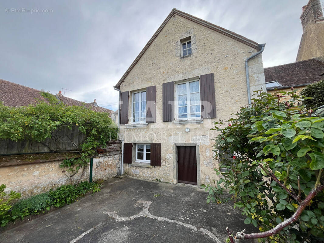 Maison à MORTAGNE-AU-PERCHE