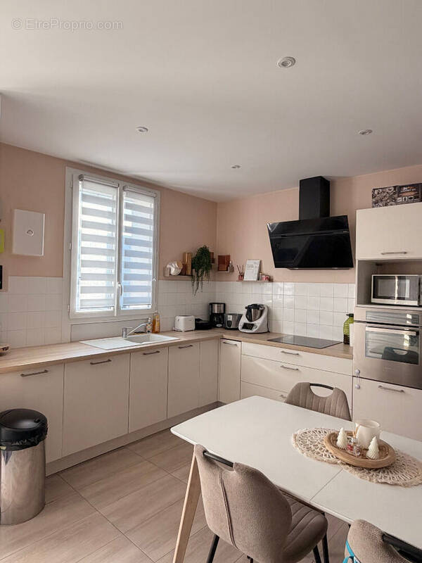 Maison à VIGNEUX-SUR-SEINE