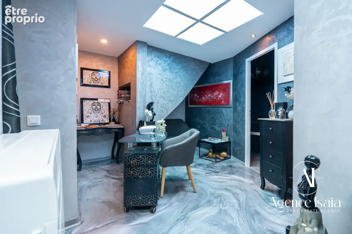 Commerce 80 m² à vendre à Le Lavandou (83980) - photo 8