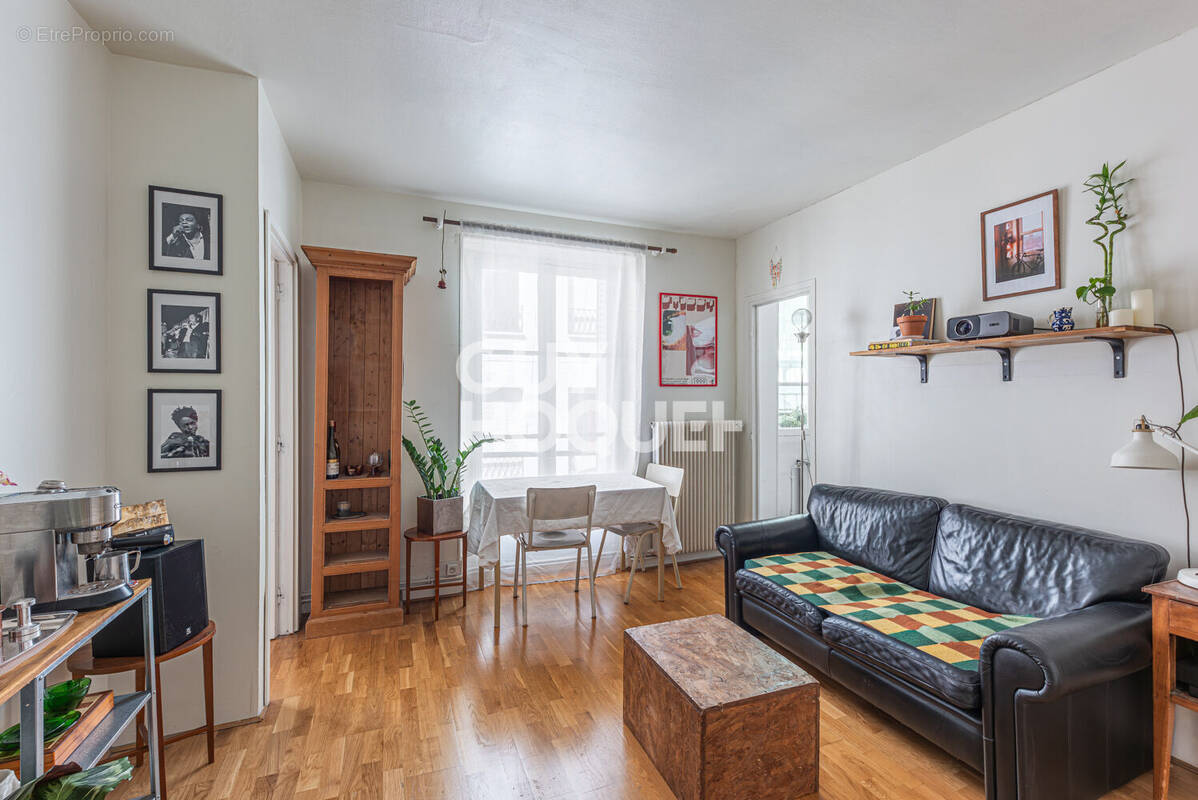 Appartement à PARIS-12E
