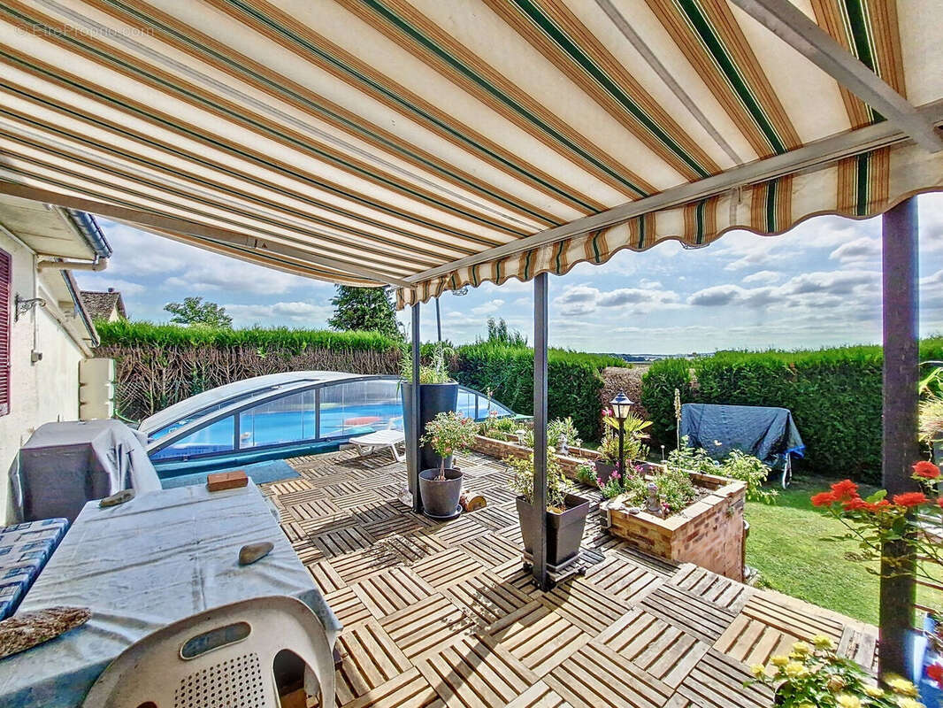 Maison à LES THILLIERS-EN-VEXIN