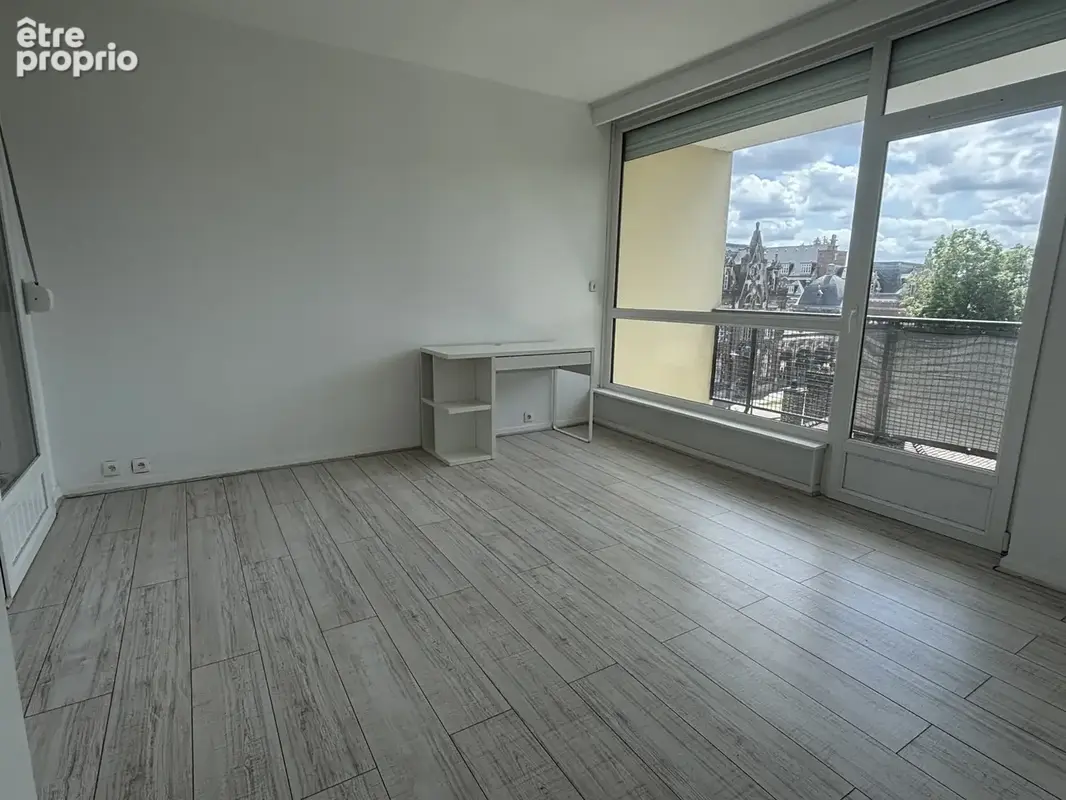 Parc barbieux joli type 4 avec 2 balcons, cave & parking - photo 7