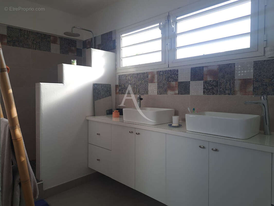 Maison à FORT-DE-FRANCE