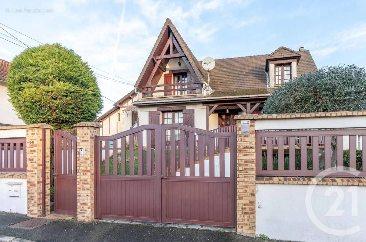 Maison à VILLIERS-SUR-MARNE