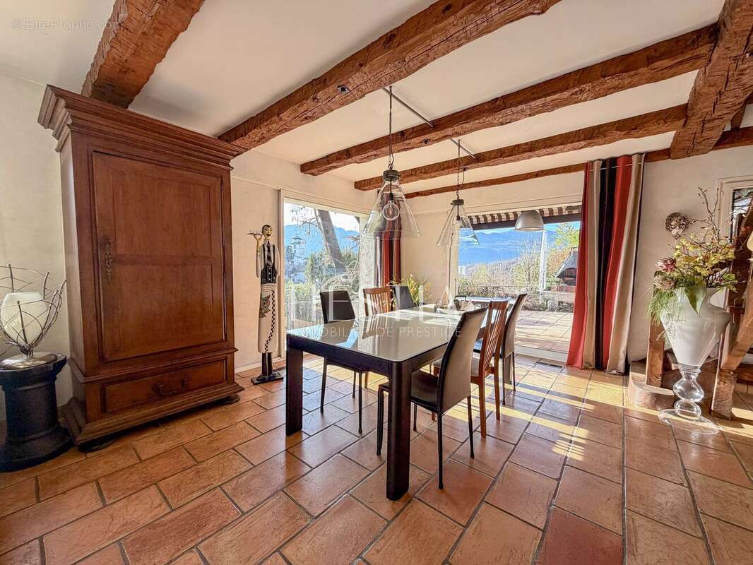 Maison à AIX-LES-BAINS