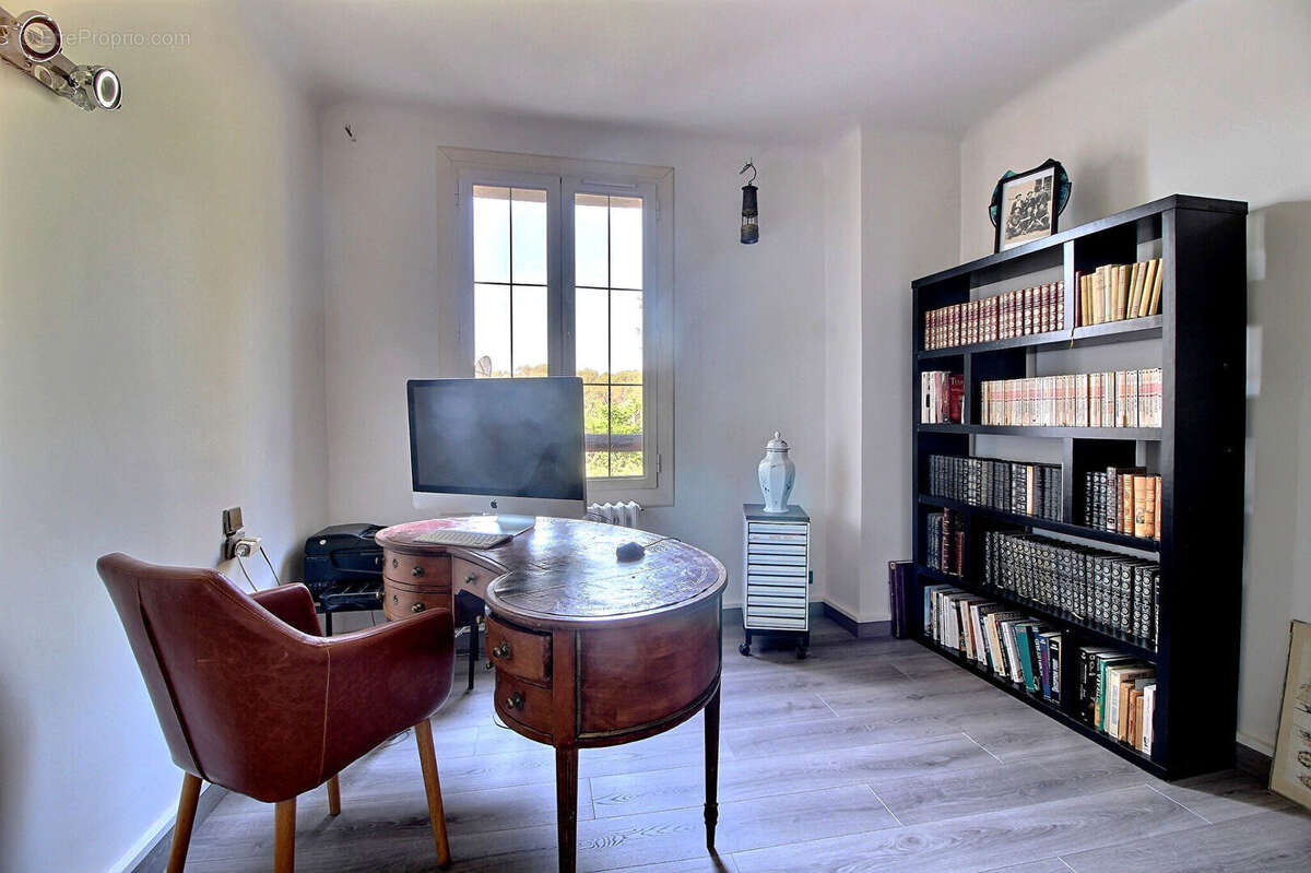 Maison à DRAGUIGNAN