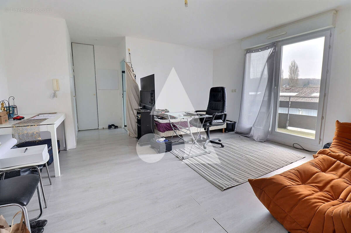 Appartement à SAINT-OUEN-L'AUMONE