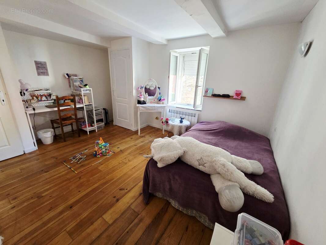 Maison à SAINT-CHINIAN