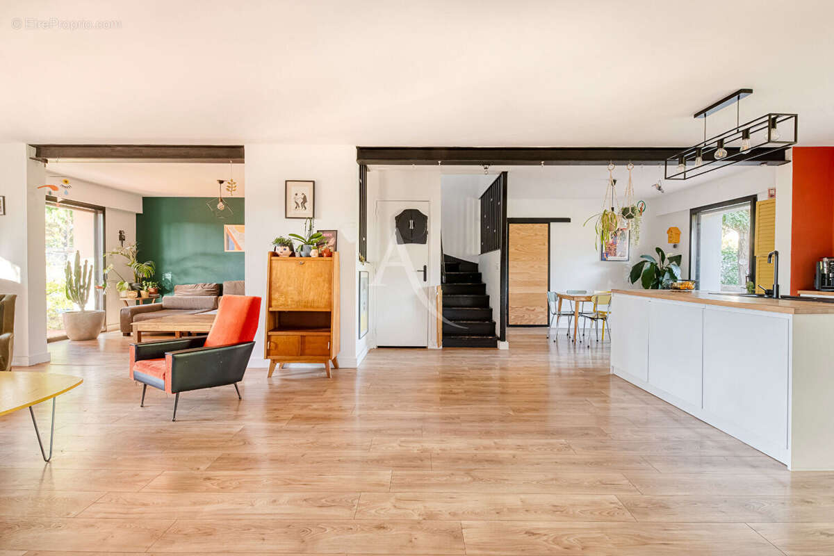 Maison à SAINT-BARTHELEMY-D&#039;ANJOU