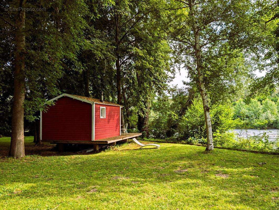 Maison bourgeoise de 371 m2 avec parc de 1,5 hectare - photo 3