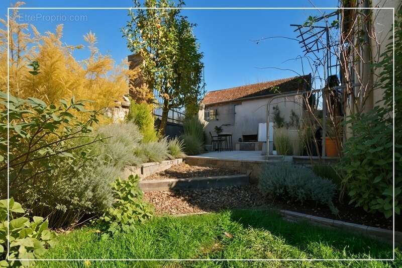 Maison à CULAN
