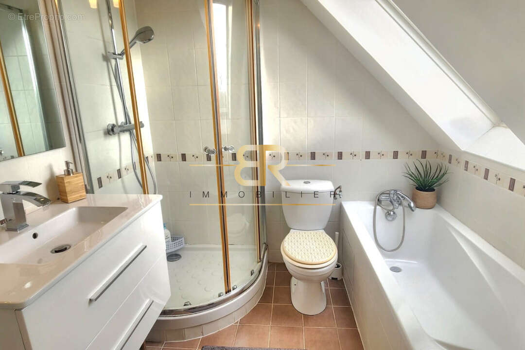 Maison à CONFLANS-SAINTE-HONORINE