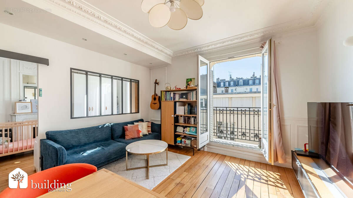 Appartement à LEVALLOIS-PERRET
