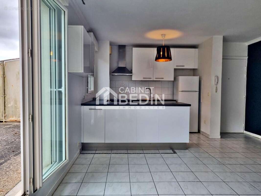 Appartement à BORDEAUX