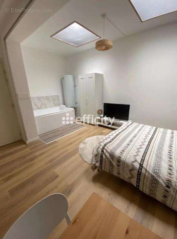 Appartement 244 m² à Bergerac  - photo 13
