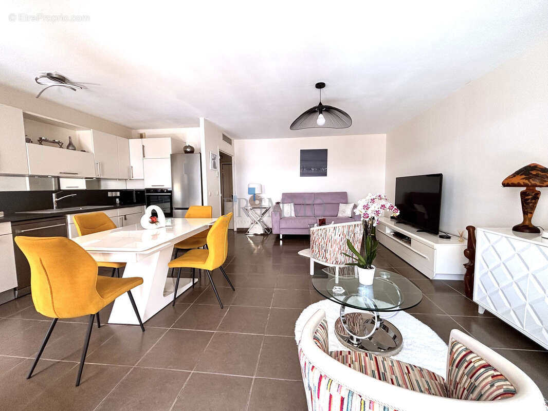 Appartement à SAINT-RAPHAEL