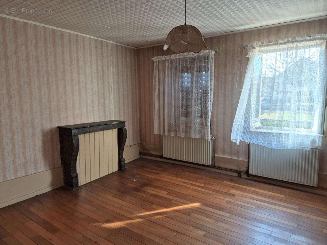 Maison à SAINTE-MARIE-EN-CHANOIS