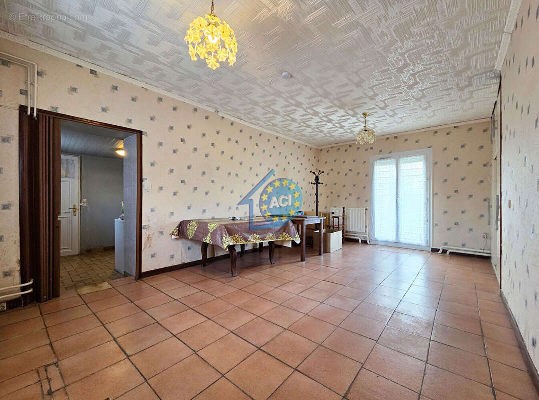 Appartement à PORCHEVILLE