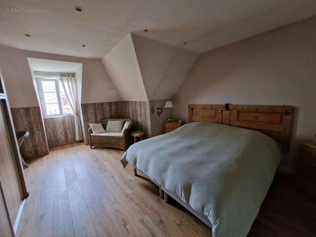 Maison à BREUIL-LE-SEC