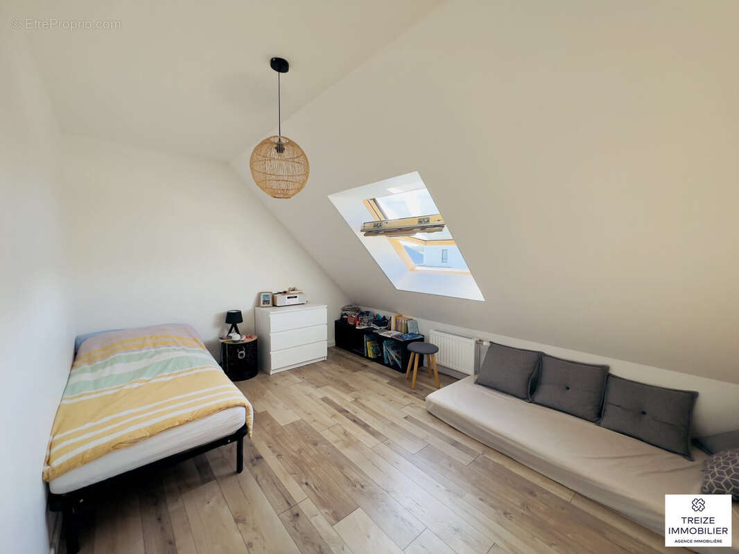 Maison à LOCOAL-MENDON