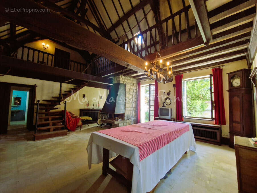 Maison à SAINT-POURCAIN-SUR-SIOULE