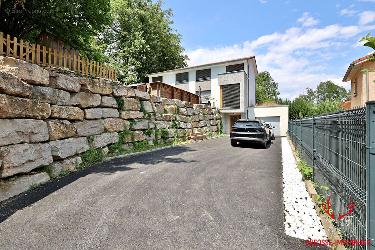 Villa d'architecte contemporaine avec piscine - photo 17