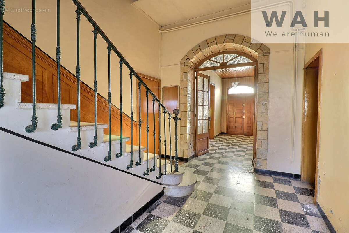 Maison à MILHAUD
