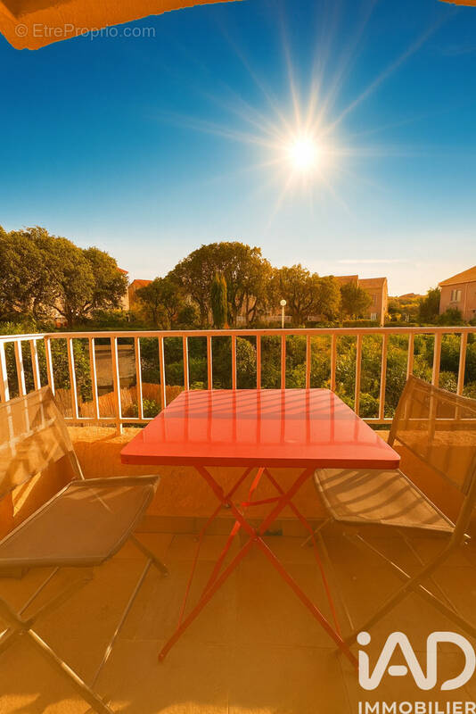 Photo 1 - Appartement à ROQUEBRUNE-SUR-ARGENS