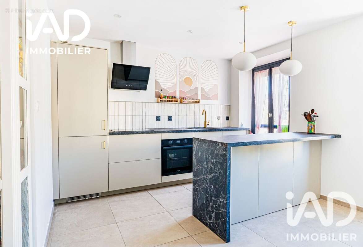 Appartement 74 m² à Gap  - photo 2