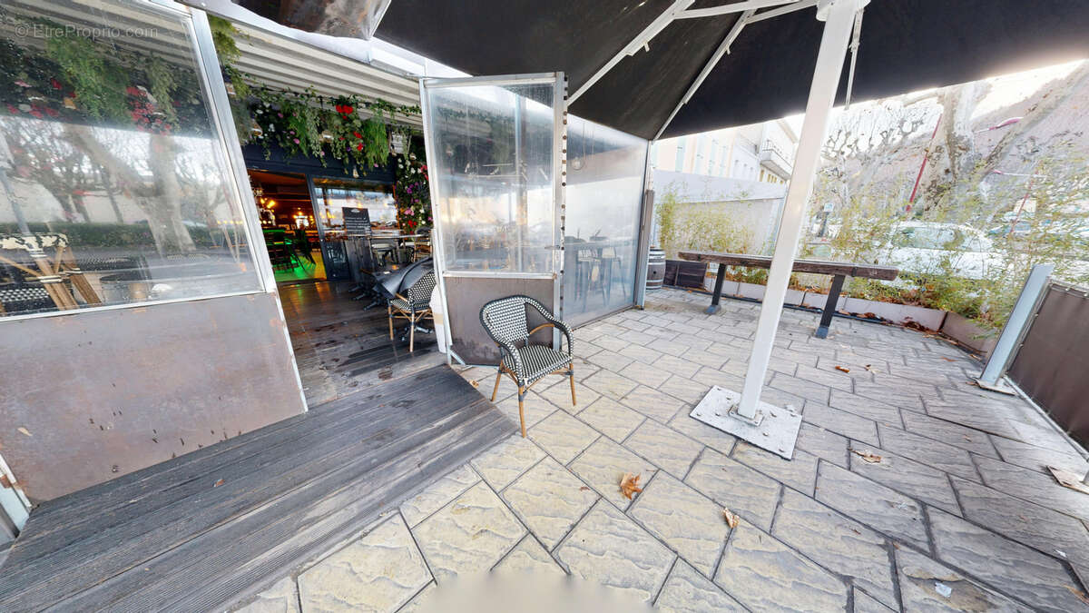 Commerce à DIGNE-LES-BAINS