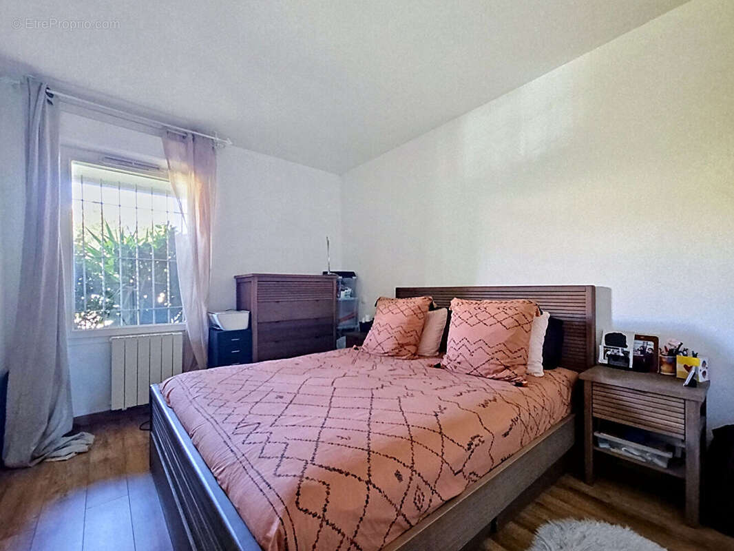 Appartement à MARSEILLE-12E