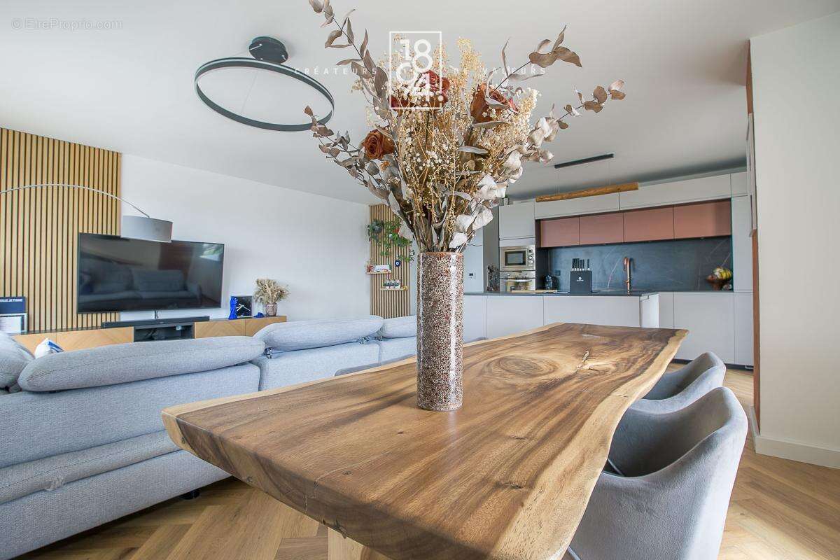 Appartement à MARSEILLE-16E