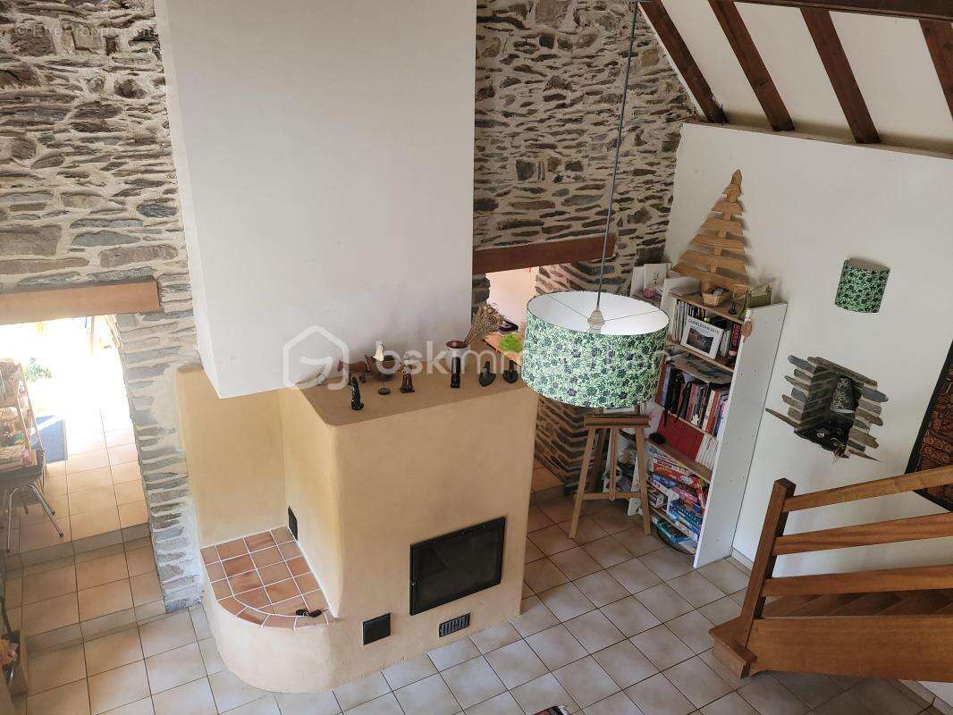 Maison à MUR-DE-BRETAGNE