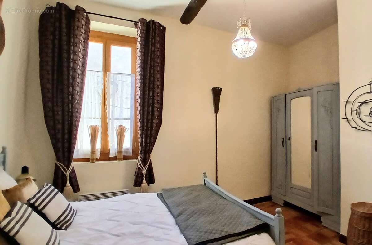 Très belle maison de ville de caractère. - photo 27