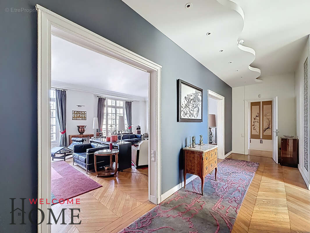 Appartement à PARIS-6E