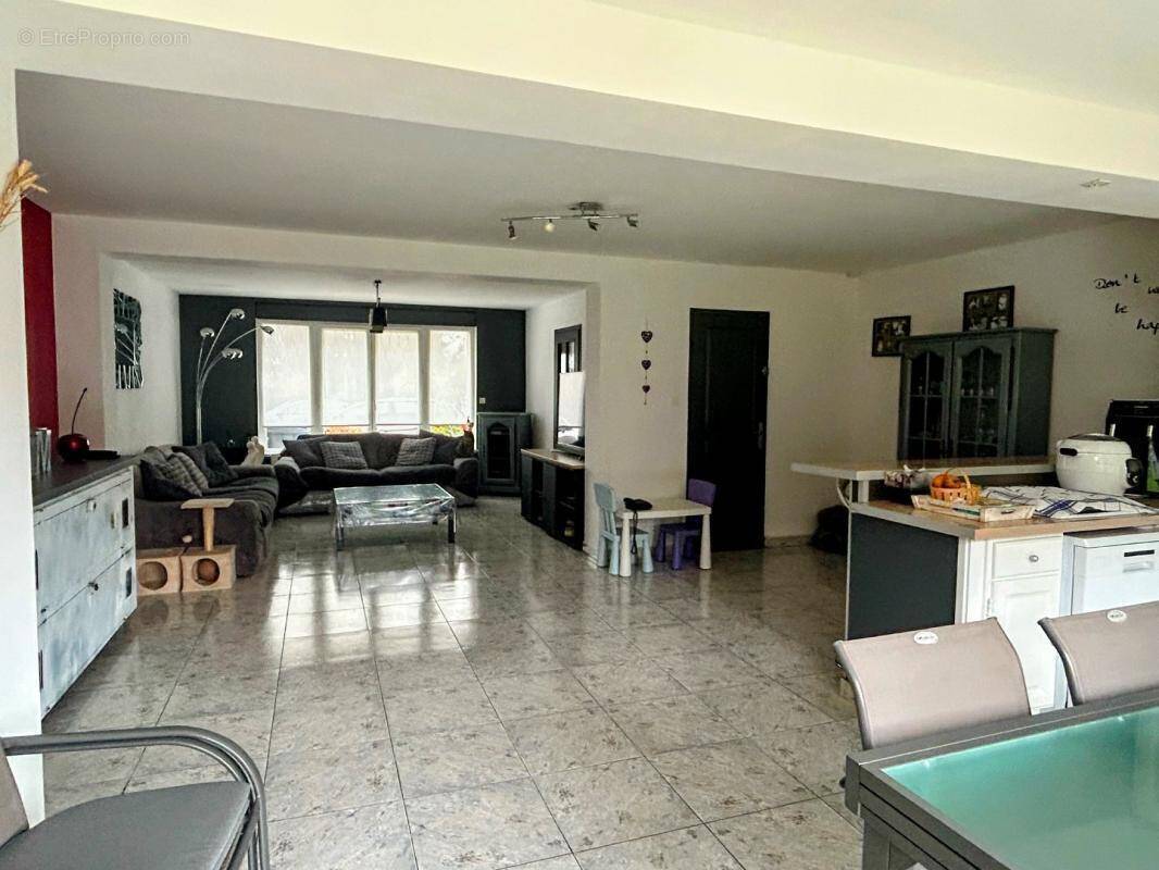 Maison à ARMENTIERES