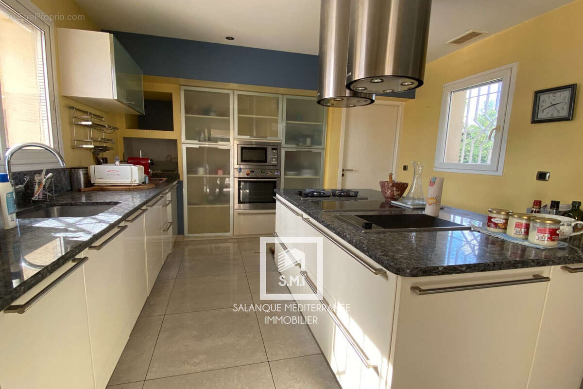 Maison 127 m² à Toulouges  - photo 8
