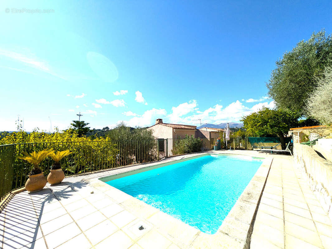 Autre à CAGNES-SUR-MER