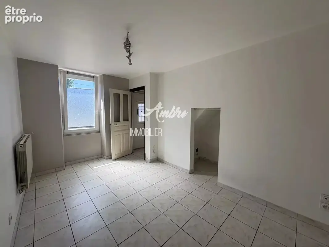 Portes les valence - Maison de rue avec cour - 4 pièces 66 m2 - photo 3