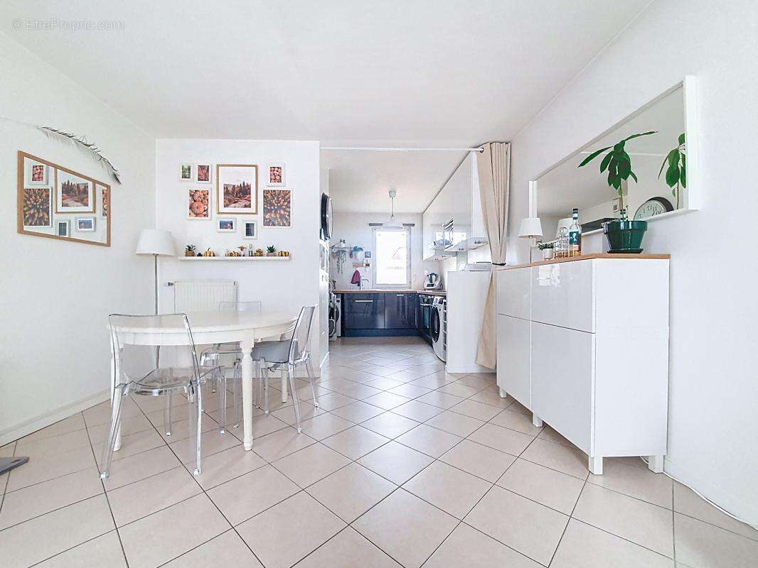 Appartement à CORBAS
