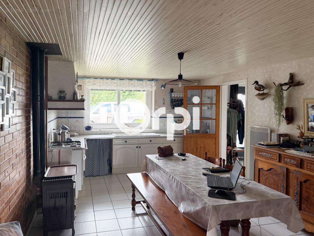 Maison à SAINTE-SOULLE