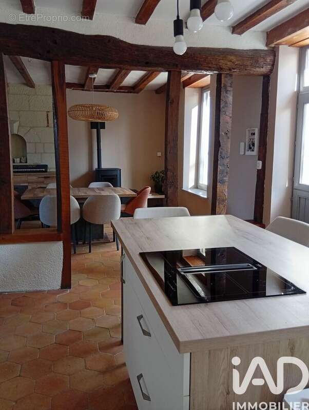 Photo 3 - Maison à PRUNAY-CASSEREAU