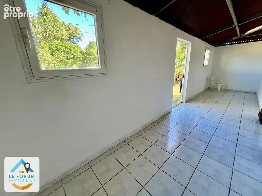 Saint joseph 97480 - maison f3 à rafraîchir - terrain plat et piscinable - photo 5