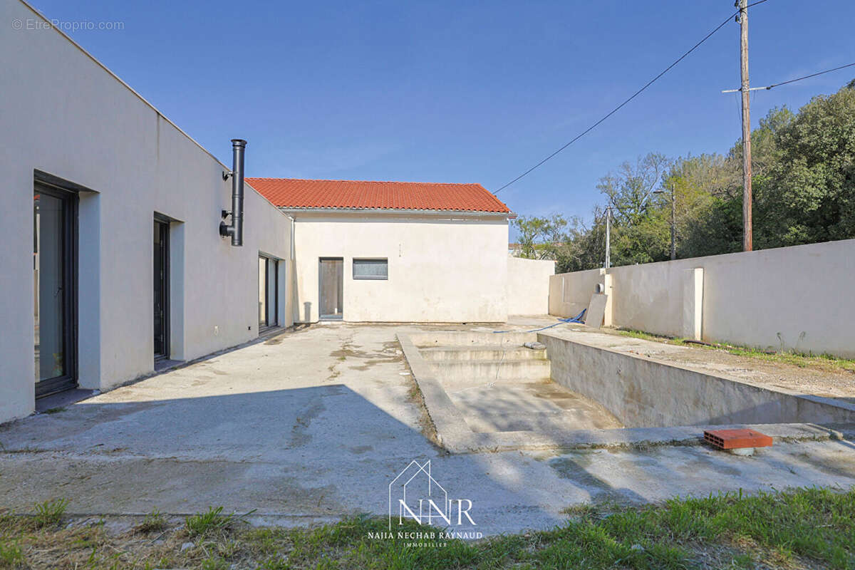 Maison à PRADES-LE-LEZ